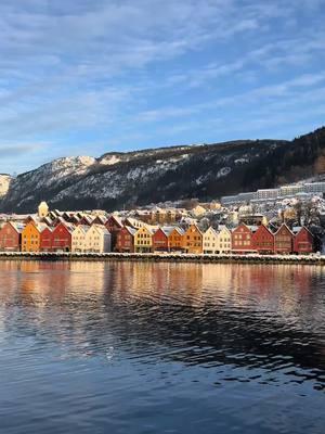 Exploring Norway with good company 💌  #norway #visitnorway #bergen #travel #traveltok #oslo   @ur pal dahl @Sti @Blake Macheras 