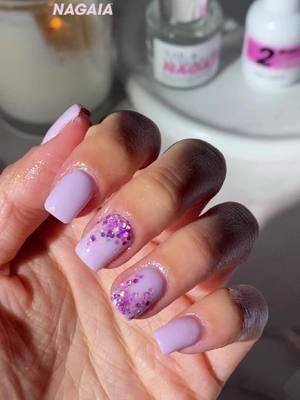 Did you ever know the difference in between peekaboo, ombre and fading 👀✨ follow the tutorial get the simplest process of fading glittering nails done 🙋‍♀️💕 #glitternails #diynails #cutenail #nudenails #dippowder #ombrenails #peekaboonails #lavendernails #dippowder #dippowdernails #NailTutorial #dipnailsathome #thenagaia #fyp 