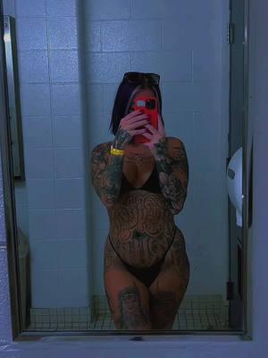 Emptying drafts incase they get rid of this app . Follow my ig ek_tay #ektay #tattoo #inked #drafts #tattooed #sleevetattoo #heavilytattooed #bathingsuit #poolday #ohio #followmyig 