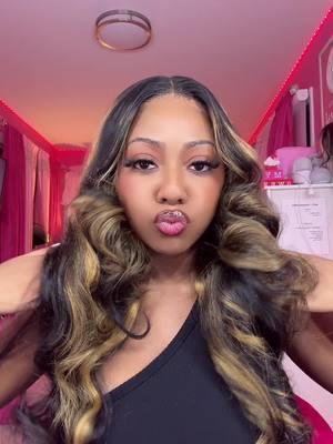 Serving 28 inches😍 of pure glam with @quandianhair ! 💅🏽 This 200% density, 13x6 body wave wig is EVERYTHING you need for a flawless look. ✨💖 Don’t forget to click the yellow shopping cart to grab yours now and get that perfect wave. #fypシ #foryou #viral #wiginstall #wigstylingtutorial #QuandianHair #BodyWaveWig #FlawlessStyle #WigGoals