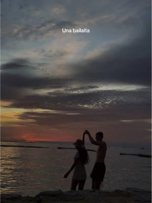 💞#unafotobonita #sunset #couplegoals #sunsetlover #tailandia #badbunny 