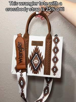 Normally $59.99 on sale for $45! 🤩 #wrangler #wranglertote #wranglerpurse #western #westernfashion #westernstyle #westernpurse #tiktokshopflashsale #flashsale 