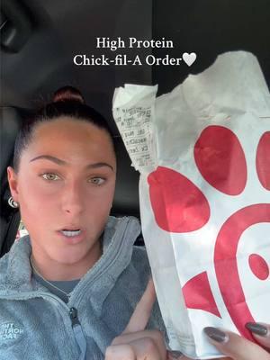 High Protein Chick-fil-A Order🤍 #highproteinchickfila #chickfila #highprotein #highproteinmeals 