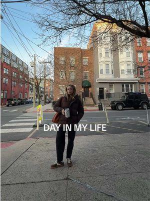 A busy day in my life 🤸 working in person! #diml #dayinmylife #workinginfinance #jerseycity #hobokennj #workingvlog #cometoworkwithme #dayinmylifevlog #dayinmylifevlogs #contentcreator 