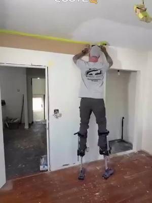 Painter Stilts 🤯👀 #quoteiq #serviceindustry #startabusiness #businesstips #businessowner #startupbusiness #howtostartabusiness #servicebusiness #propertymaintenance #housecleaning #lawncareservice #pressurewashing #hvac #mobiledetailing #satisfying #satisfyingvideos #entrepreneurship #businessmotivation #fyp #fypbusiness