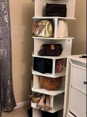 Mantén tus cosas ordenadas en tu casa con este organizador giratorio que es un espectáculo ordena el tuyo aquí  #estante #organizador #organizadordezapatos #organizadordebolsas #shoestorage #shoerack #shoerackorganizer #zapatero...