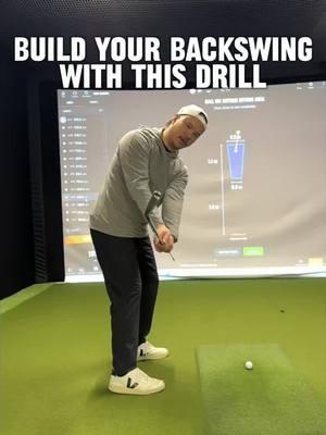 This is one of my favorite backswing drills. Have you tried?  Link in my bio for lessons 📍Chicago #golf #golftips #golflesson #golfcoach #ratigolf #golfswing #golflessons #onlinegolflesson 