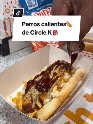 Los perros calientes de #circlek son sencillos pero su plus es la salchicha que viene condimentada o rellena🥰  #foodietiktok #foodiesoftiktok #perrocaliente #hotdogs #foodiereview #reviews #hotdogchallenge #FastFoodReview #fastfoodlife #comeconmigo #myrtlebeach #myrtlebeachtiktok #myrtlebeachsc 