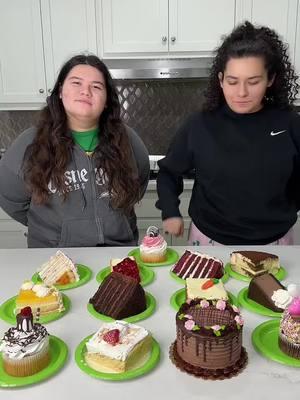 Grab the Cake Challenge #cake #cakecakecake #cakechallenge #cupcake #cakes #familygames #cyzbca 