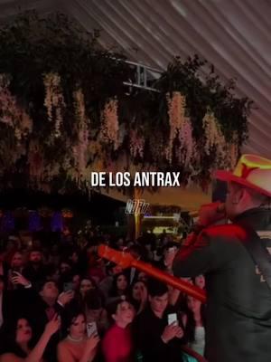 De los ántrax es el más solicitado… #enigmanorteño #ernestobarajas #enigmanorteno #pokermusic #universalmusicgroup #corridos #corridoschingones #corridosbelicos 