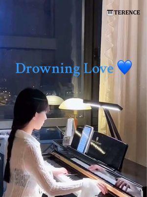 Drowning Love | "The red of camellia can never compare to the blue of the sea" Playing "Drowning Love", tells a story of deep - seated love. Terence piano is equipped with professional - grade pedal control, which can precisely regulate the sustain and harmon🎶... #TerencePiano #DrowningLove #Piano #MusicLovers #PortablePiano #FoldingPiano #FoldablePiano #MusicVibes #digitalpiano #metronome #pianomusic #pianocover 