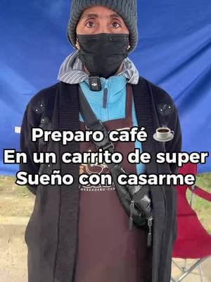 Preparo café en un carrito de superme #cafe #comerciante #mercado #señora #mexicanworker #mama #esposo@Angel Soy Yo 