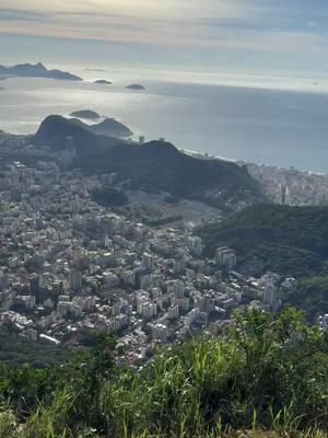 Christ #riodejaneiro #rio #christtheredeemer #fyp #views 