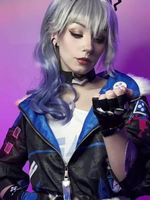 Getting this drafts out FAST #hsr #HonkaiStarRail #hsrcosplay #honkaistarrailcosplay #silverwolf #silverwolfcosplay 