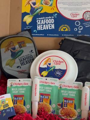 🔥🙌🏽Thank you so much @Chicken of the Sea for sending me this great package filled with so many surprise items like a pickleball set, Cooler backpack, cutlery set, beverage koozies, frisbee and their newest product Wild Caught Light Tuna Lightly seasoned with Old Bay Seasoning. I’m a huge fan of Tuna and Old Bay so this was the perfect combination for me. I look forward to enjoying my Tuna with Old Bay. I will also enjoy these cool Chicken of the Sea items which are perfect for a great day outdoors. Please go follow Chicken of the Sea and check out their latest products. If you are at the grocery store make sure you pick yourself up some Wild Caught Light Tuna Lightly seasoned with Old Bay seasoning.🔥🙌🏽 #tunaandoldbay #oldbay #chickenofthesea #wildcaughttunawitholdbay #tuna #seafood #seafoodlovers #newproduct #foodtiktok 