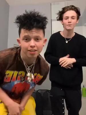 2020—I CANT WITH JACOBS HAIR💀💀 #jacobsartorius #paytonmoormeier #supalonely #2020 #fyp #viral #viralvideo #nostalgia #ogtiktokvidzz 