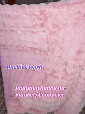 #mrs🍒hotpants #fypシ゚viral #tiktokjumpstartsale #imitation #rabbitfur #soft #wintervibes #giftforher #largeblanket #beautiful #bedroommakeover 