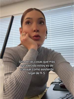 Amamos ser coorporate girly ✨ #coorporatelife #officegirl #officework #officersoftiktok #sign #viraltiktok 