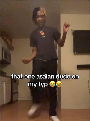 I be seeing this dude everywhere 😂 i had to hit it 😂😭🙏🏽 #rednote #xiaohongshu #graysuit #fyp #viral #tiktokshutdown 