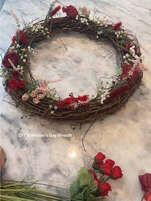 Obsessed with the result 😍 looks so romantic and perfect for this season 🫶 #valentinedaydecor #valentinesday2025 #valentinesdayhomedecor #valentinesdaydiy 