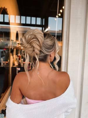 style the dreamiest bridal hair w/ me #bridalhair #highupdo #2025bridalhair #hairstyle #bridalhairinspo 