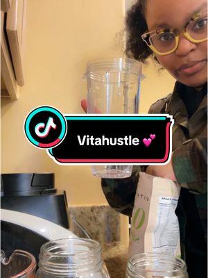 Quick and healthy lunch!! #vitahustle #protein #proteinshake #mealreplacement #mealreplacementshake #vanillabean #kevinhart #glutenfree #dairyfree #shake #lunchideas #lunchonthego #MomsofTikTok #weightloss #weightmanagement #healthylifestyle #newyear @VitaHustle 