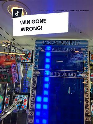 I won the major prize then something went horribly wrong!! #arcadegames #arcadehacks #arcadejackpot #foryou #gonewrong #foryoupage 