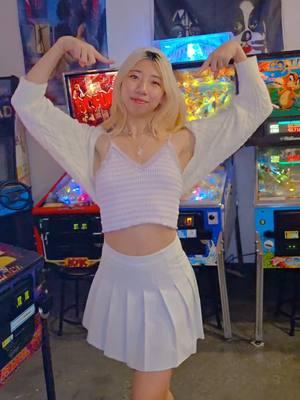 pinball dance in a pinball arcade!! @RESCENE_official #pinball #rescene #rescenepinball #kpop #dance #arcade #oakland #outfit 