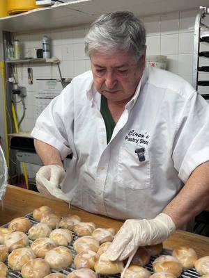 Nonno Nino making his famous Taralli. 🍋  #ItalianPride #ItaliansBeLike  #italianbakery #Foodies  #rainbowcookies  #cookies #biscotti  #Italiani #Italy #taralli #oldschool  #Sicilians 