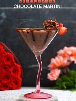 This is something that I make as a special every Valentine’s Day, and it’s so delicious! Trust me, you will love this Strawberry Chocolate Martini. 😍🍓🍫❤️🍸 Recipe: 	•	2 oz. Strawberry Vodka or Vanilla Vodka 🍾 	•	1 oz. Strawberry Puree (blend 2 strawberries with 2 oz water to make the puree) 🍓💦 	•	1 oz. Chocolate Liqueur 🍫 	•	2 oz. Half and Half 🥛 #valentines #ValentinesDay #Love #lovedrink #martini #chocolatemartini #strawberries #galanetines #valentines #lovecocktails #Love bar #bartender #bartenderlife #cocktailsrecipe #cheers #classiccocktails