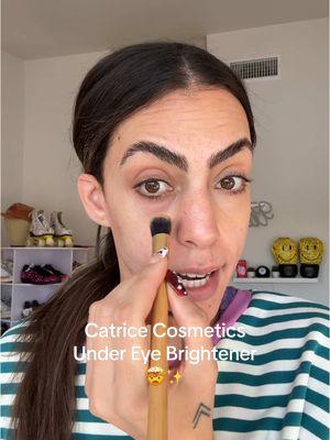 Just casually being houdini over here with @Catrice Cosmetics under eye brightener/corrector! This stuff feels like magic 🪄✨ #catricecosmetics #catrice #undereyebags #undereyeconcealer #undereyecircles #darkcircles #darkcirclesundereyes #undereyebrightener #colorcorrection #makeuphacks #makeupmusthaves #tiktokshopfinds #tiktokshopjumpstartsale #tiktokshoploveatfirstfind #newyearnewaura 