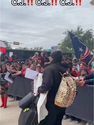 H-Town sending us off in style 🤘 #support #fanlove #playoffs #divisionalround #NFLPlayoffs #sendoff #cjstroud #nfl #texans 