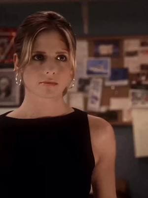 how did i go so long in life without watching buffy!! #fyp #viral #trending #fypシ #buffythevampireslayer #buffythevampireslayeredit #buffysummers #buffysummersedit #sarahmichellegellar 