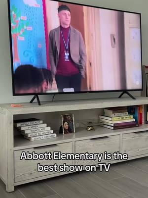 Love you @Abbott Elementary  #abbottelementary  #chrisperfetti #abc #comedy #tvclips #sundaysinpink