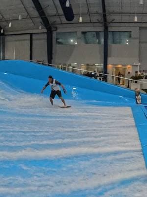 Austin Winfield's 3rd run in the Pro Strapless Standup Flowboard division at @scottspointe  on the @PacificSurfDesigns  Quarterpipe. #calverton #flowboarding #surf #surfing #surfers #serfing #PacificSurfDesigns 