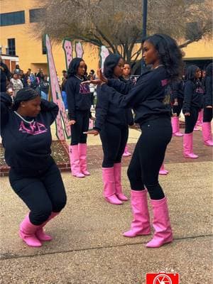 Replying to @Symoney lol why be mad when you can see more of her 😏 #foundersday #prettywednesday #wednesday #pretty #alphakappaalpha #aka #pinkandgreen #skeewee #greeklife #greek #southernuniversity💙💛 #su #subr #OLAFLEX #DoritosDareToBeBurned #fypシ #fyp #trending #explore #foryoupage #StemDrop001 #FomotionalFinds #candycrush10 #yellowstonetv #chevyevsongcontest  #PepsiPilkandCookies #k18results #cartoonme #genshinimpact34 #genshinimpact33 #FastTwitchContest #CapCut #readysetlift #BlackTikTok #blacktok #blackhistorymonth #BlackMusic #support #SupportBlack 