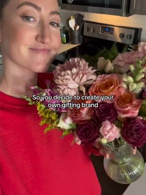 One last chance to share our story on TikTok (??) We’re Fresh Sends 👋 and we’re setting out to freshen up the cookie cutter gifting industry! 💝  Make sure to stay connected with us on IG and our other socials @freshsends!  #freshsends #flowers #giftingbrand #flowerdelivery #SmallBusiness #floralgifting #founderstory #entrepreneur 