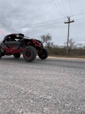 She hooks 😮‍💨🏎️💨💨💨 #MavrickR #jlaudio #evolutionpowersportsstage5 #proR #canamoffroad #fypage #rutas4x4 #utvvallartamx #polaris #offroadpark #maverickr #rutasmexico #fyp #956rutas #canam #fastestinthe956 @Jalisco Utv Shop @Evolution Powersports @5150 Whips @FourWerx @Eric Lopez 