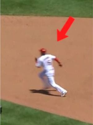 THIS Base Running Trick is getting BANNED 🤯 #fyp #foryou #baseball #baserunning #sports 