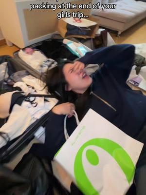 when bringing an empty suitcase turns into a packing nightmare 🥲@Jalin  #korea #seoul #lifeinkorea #seoullife #travellife #girlstrip #girlsbelike #sisters #Siblings #siblingcheck #siblingsbelike #trendingcomedy #whitechicks 