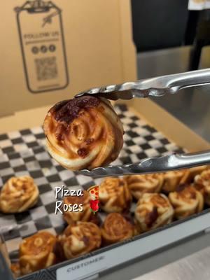 Pizza Roses (6pc) stuffed with cheese & pepperoni Map here ⬇️  📍 1441 W Knox St C500, Torrance, CA 90501 📍 1640 E First St Suite A, Santa Ana, CA 92701 #holidayfood #Foodie #orangecountyfoodie #santaanacalifornia #orangecounty #orangecountyfood #orangecountycalifornia #pizza #torrancecalifornia #lafood #lacounty #tustin #anaheim #fullerton #irvine #compton #inglewood #longbeach #valentines #pizzaroses #pizzaskulls