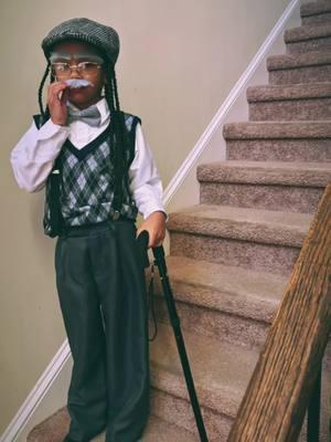 100th day of school 🤞🏽👌🏽👴🏾❤️📓📚✏️✂️ #100thdayofschool #socute #memories💫❤️ #gratful #fypage #fypシ゚viral #fyppppppppppppppppppppppp 