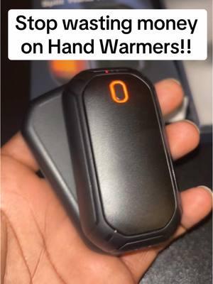 Don’t even waste your money! #tiktokshopfinds #handwarmer #coldoutside #warmer #winter #warmhands 