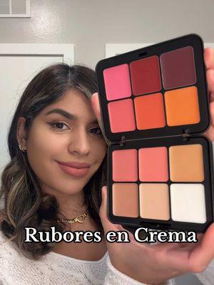 Me gustan muchos los rubores en crema y este de @MakeUpForEverUSA @makeupforever está muy lindo 🥰 #rubor #ruborencrema 