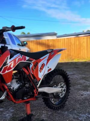 #viralvideo #ktm125sx #ktmlover #ktm250sx #viral #paratii #yz #sueño #foryoupage#motocross 