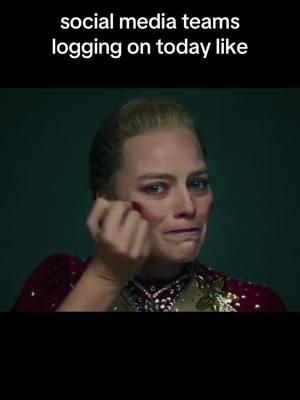 we’re trying to smile through the tears 🫠🫠 #movie #movietok #film #filmtok #meme #margotrobbie 