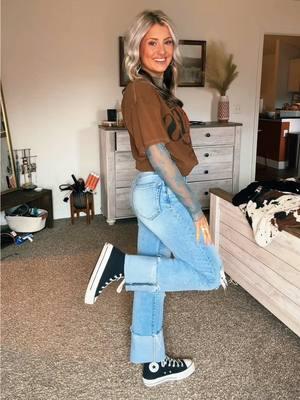 The whole fit is 🔗’d in my LTK🤎  rbf is going HARD in this vid, I promise I’m happy🥲🫶🏼 #stayathomewife #wifey #wifelife #targetstyle #style #bluecollarwife #buckle #bucklestyle #western #westernstyle #westernfashion #hiddenjeans #yeehaw #fashion #fashiontiktok #stylevid #OOTD #outfitinspo #outfitinspiration #casual #casualstyle #casualoutfits 