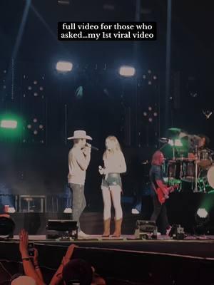 @Dustin Lynch said take my hand and I said 👁️👃🏼👁️ #haileyjamesmusic #countrysinger #countryartist #singer #dustinlynch #countrymusic #countryconcert #wisconsin #wisco #wi #midwest #midwestern #fyp #foryou #foryoupage 