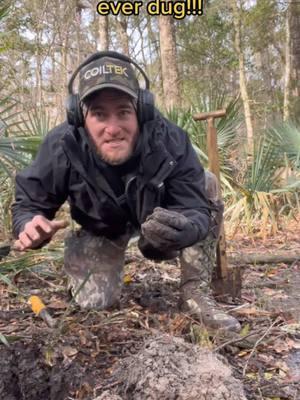 Amazing colonial copper found metal detecting!!! #metaldetecting #coin #colonial #amazing #artifact #oldcoin #fyp #coiltek #coiltek15 @Coiltek Manufacturing Pty Ltd  