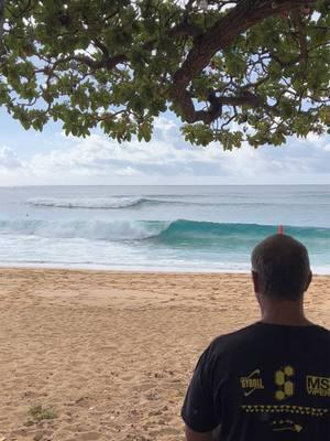 Haven’t seen Sandys like this in a long time 🌊🌊🌊🫡🔥🔥🔥👏👏👏👏 1/17/2025 #sandys #sandybeach #oahu #hawaii #saferbeachesdowndaroad 